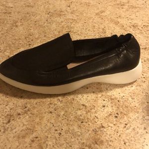 Taryn Rose Daisy Athleisure Black Slip on Sneakers